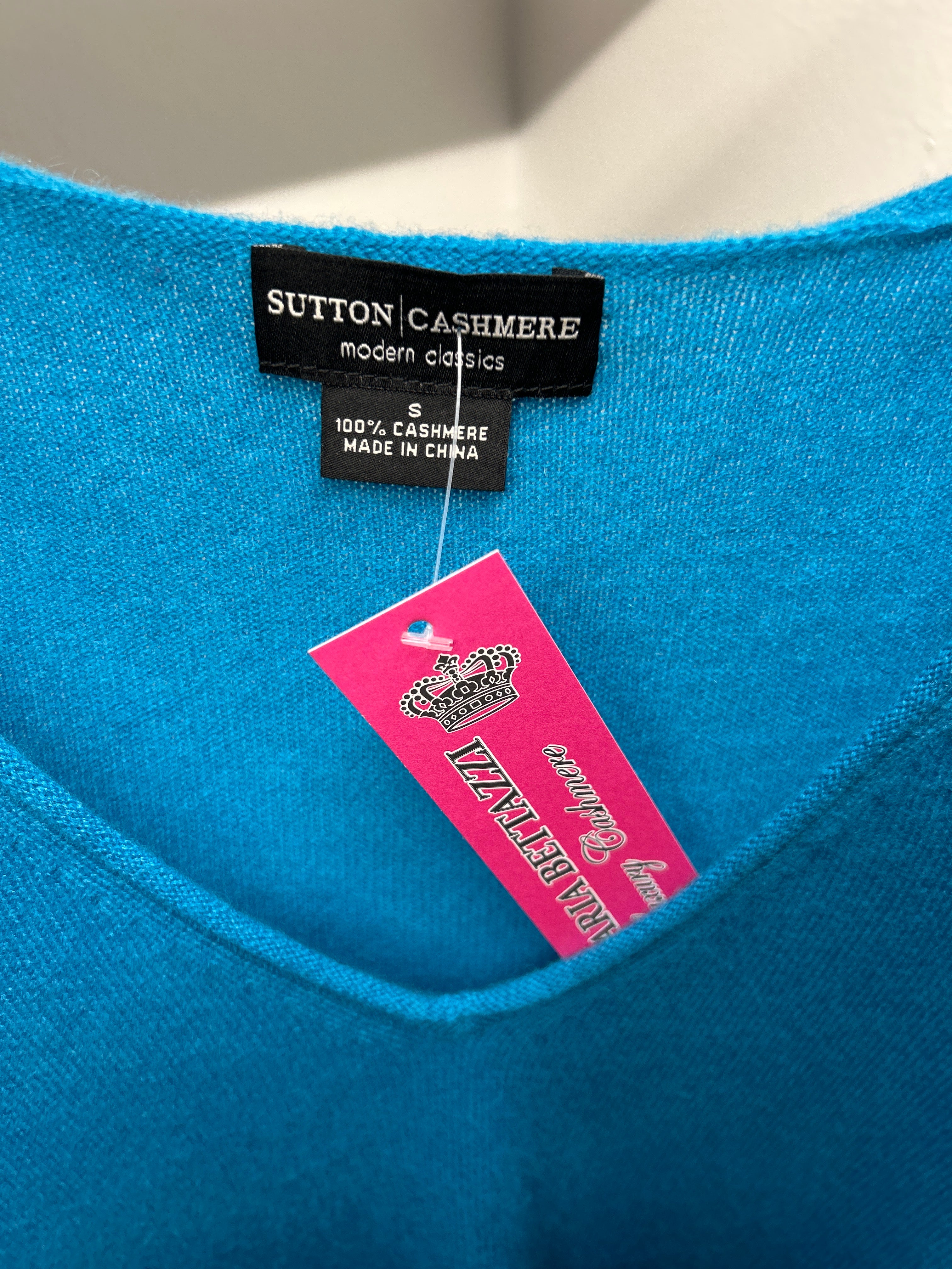 Sutton cashmere 32